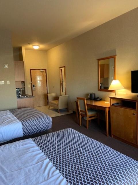 Clarion Pointe Otel Rimbey Dış mekan fotoğraf