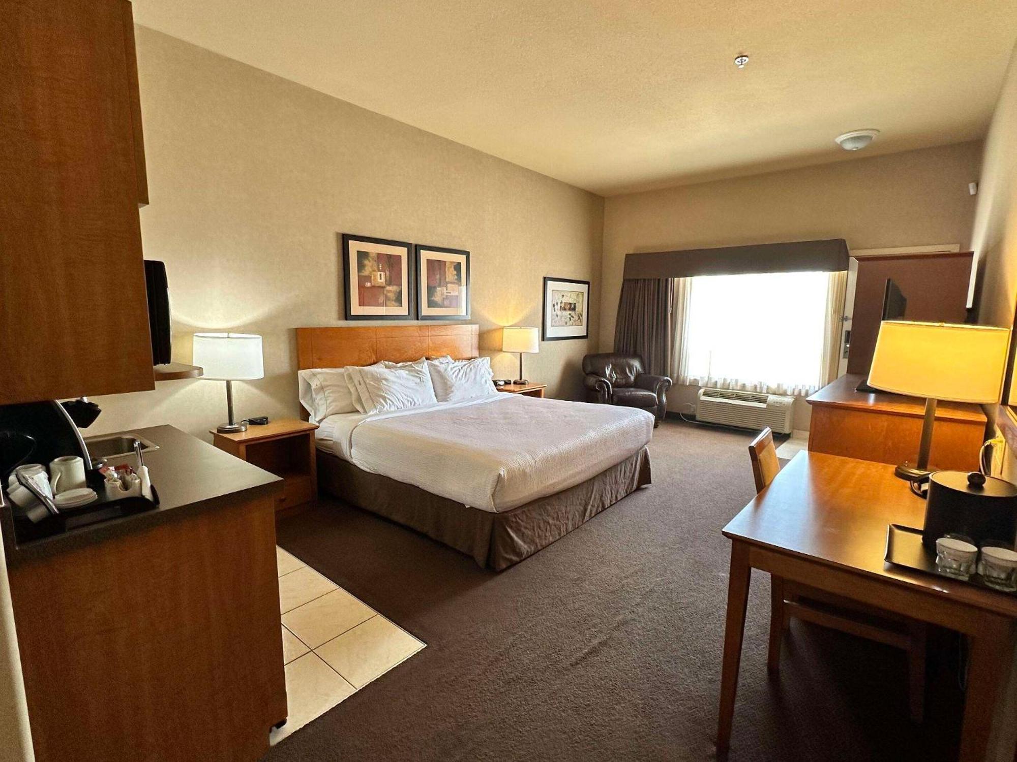 Clarion Pointe Otel Rimbey Dış mekan fotoğraf