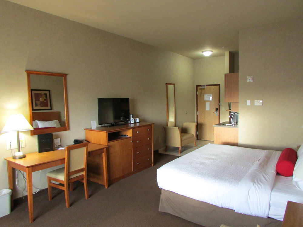 Clarion Pointe Otel Rimbey Dış mekan fotoğraf
