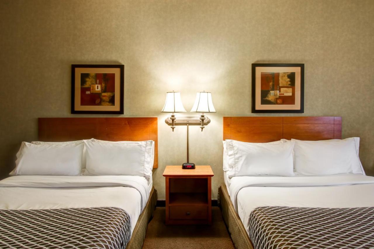 Clarion Pointe Otel Rimbey Dış mekan fotoğraf